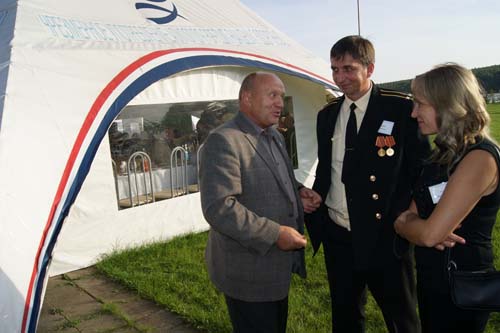469